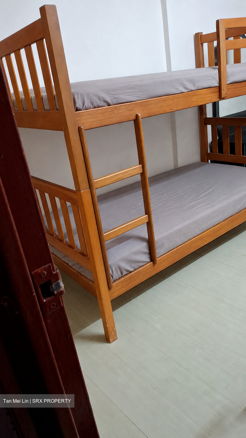 Hougang Avenue 8 (Hougang),  #582624631